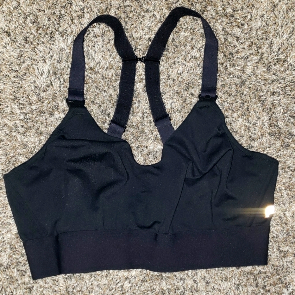 Fablethics, Black Sports Bra